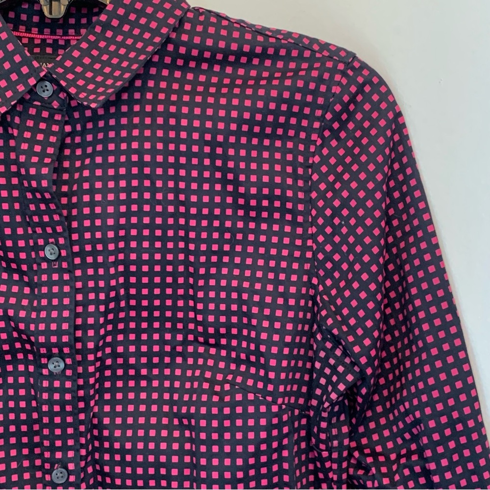 Banana Republic Button Down Shirt - Picture 2 of 6